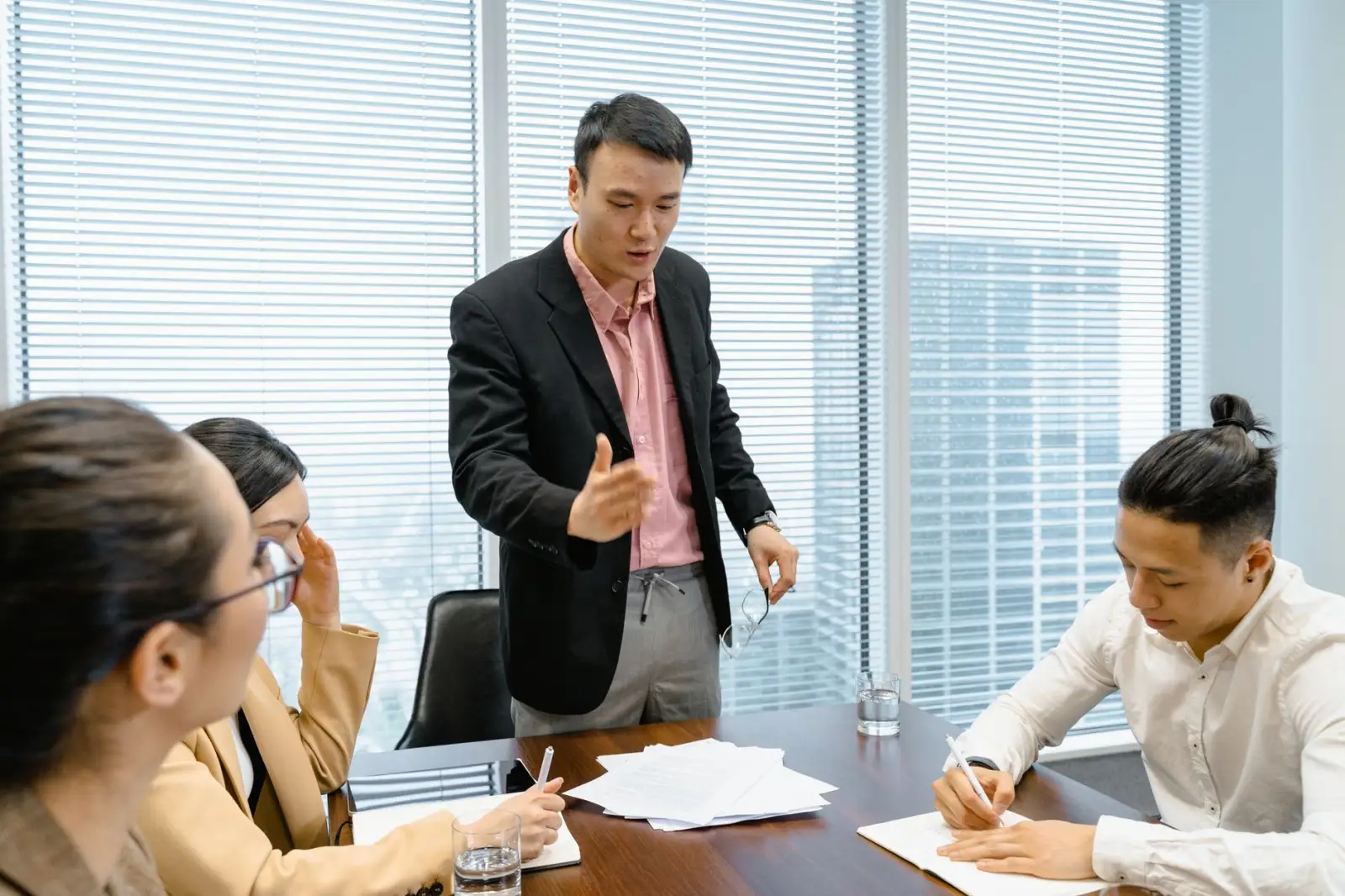 上海企业品牌策划服务指南：如何通过广告传媒与新媒体运营提升曝光度正文配图 1