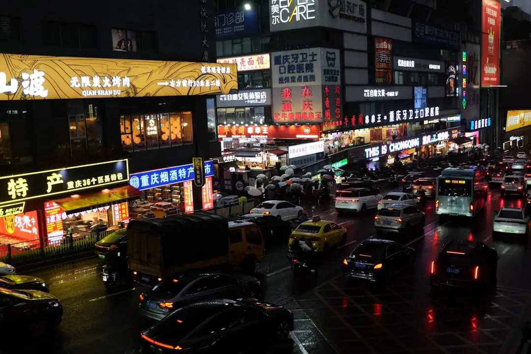 企业短视频制作与投放效果对比分析：含熵广告传媒实战案例