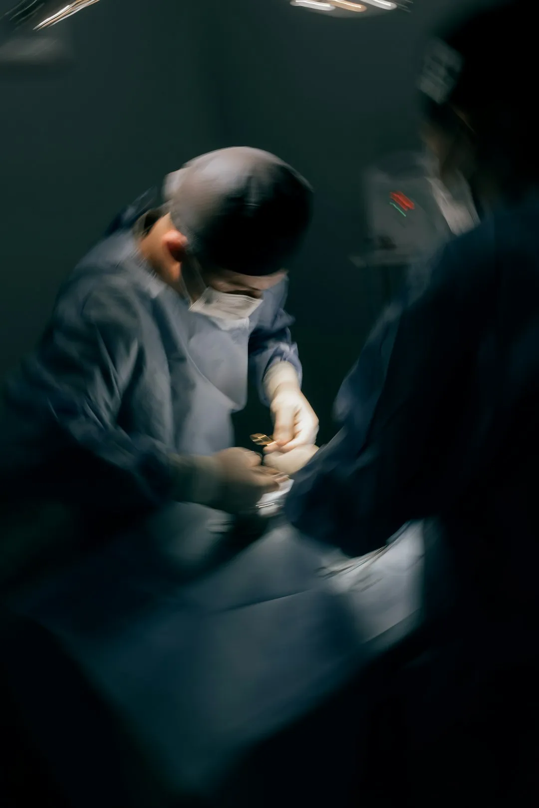 广告传媒行业观察：新媒体运营与短视频制作如何重塑品牌传播路径